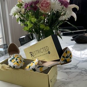 Restricted Lemon D’Orsay Flate